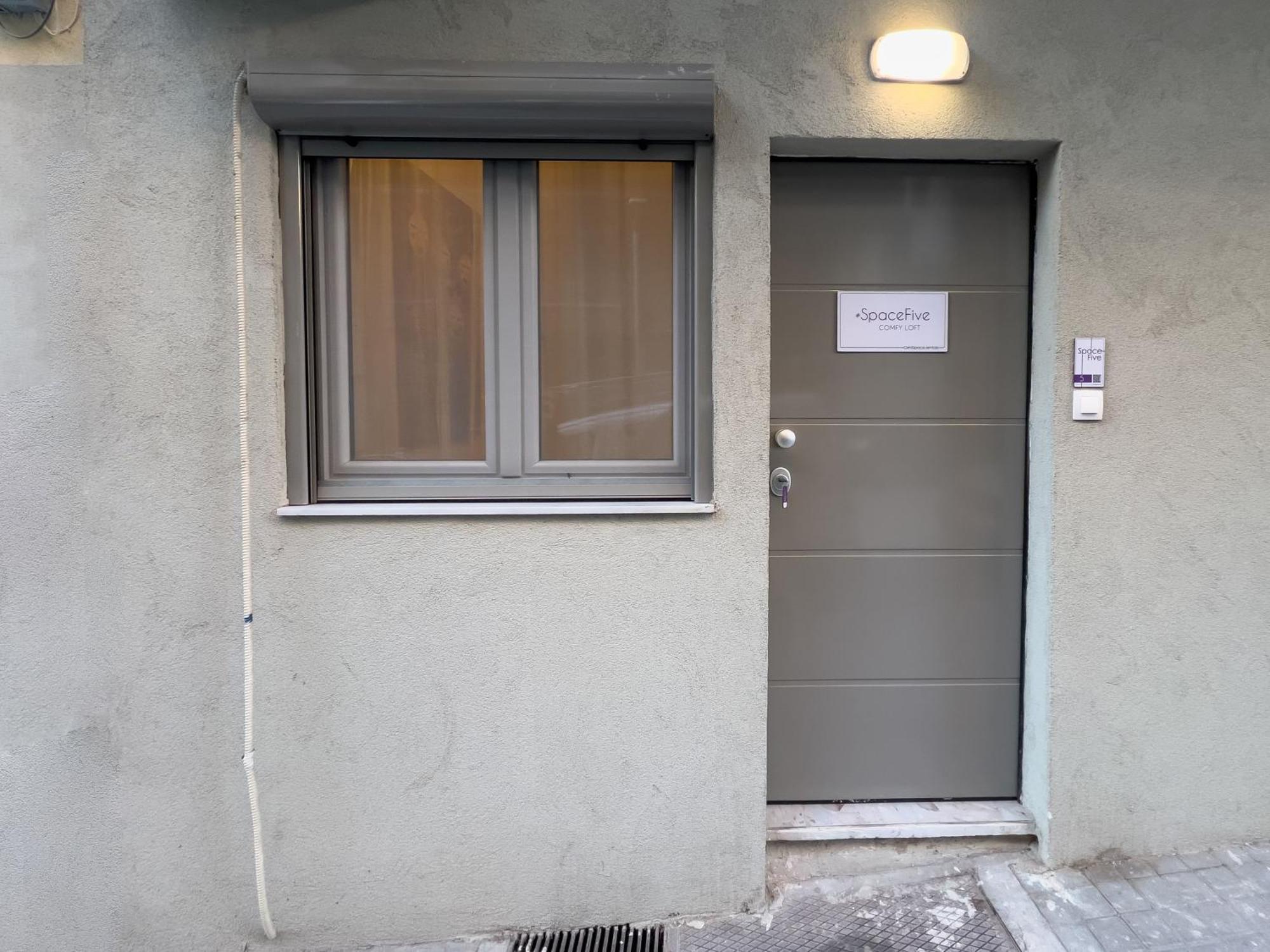 Ikaros Welcome Stay Downtown Loft - Explore Center By Foot - Close To Arch Of Galerius Thessaloniki Exterior foto